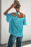 Blouse with open shoulders