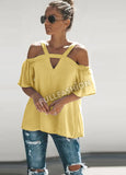 Blouse with open shoulders