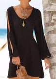 Comfortable Dress With Openings On The Sleeves