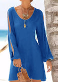 Comfortable Dress With Openings On The Sleeves