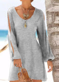 Comfortable Dress With Openings On The Sleeves